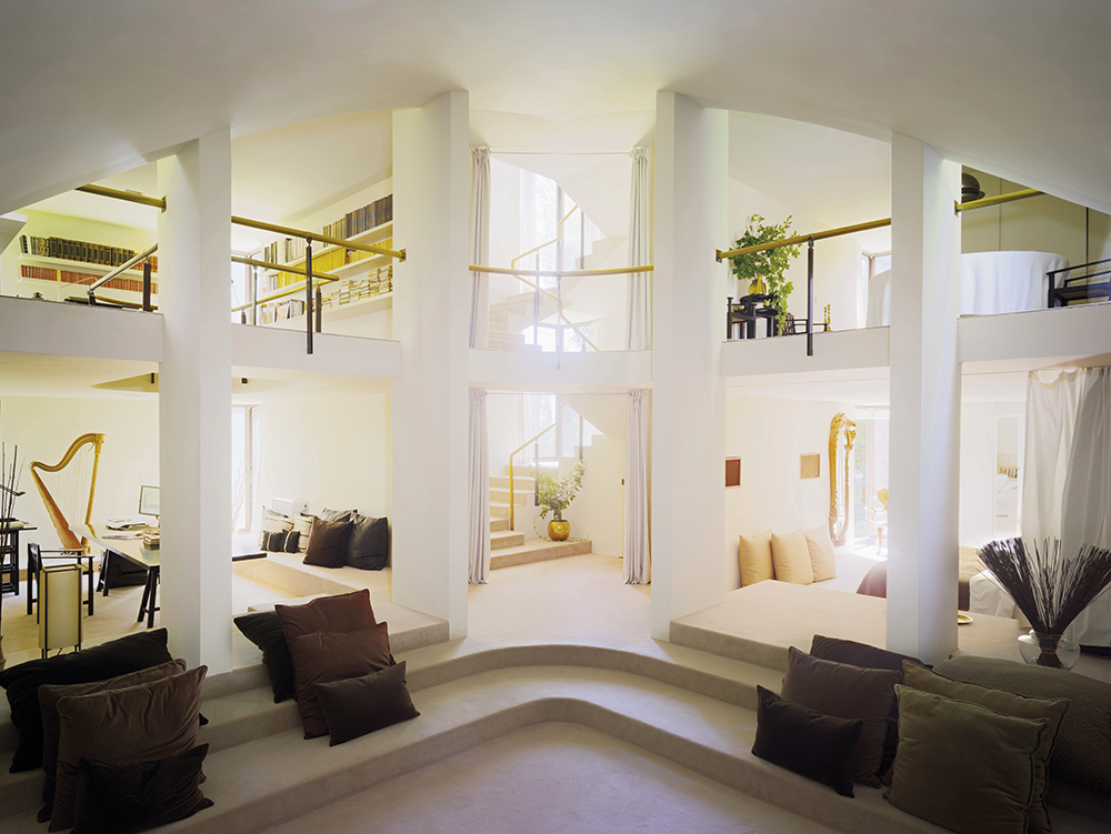Manera-Magazine-Taller-Arquitectura-Ricardo-Bofill-Divina-Izquierda-Barcelona-02